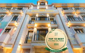 Residence City Garden - Certificate Of Excellence Top 10 Best Five-Stars City Hotels For 2024 Awarded By Htif